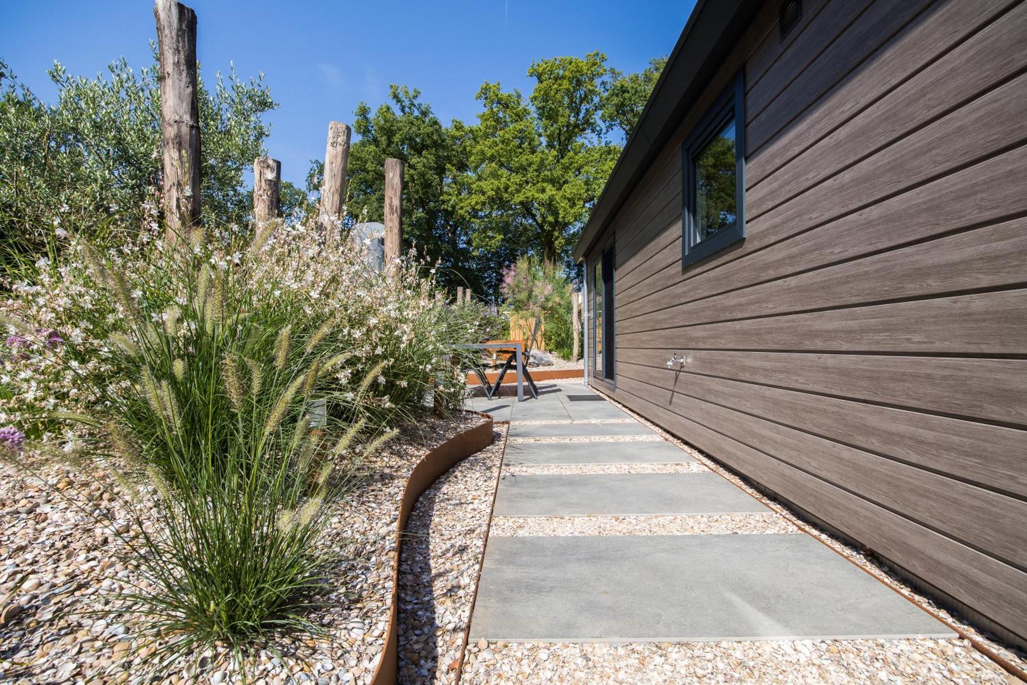 Modern Ingericht Chalet Op Groen Park Op De Veluwe Epe Exterior photo